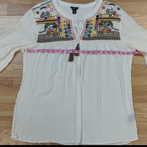 Intro Tunic Top Size XL - Picture 10 of 12
